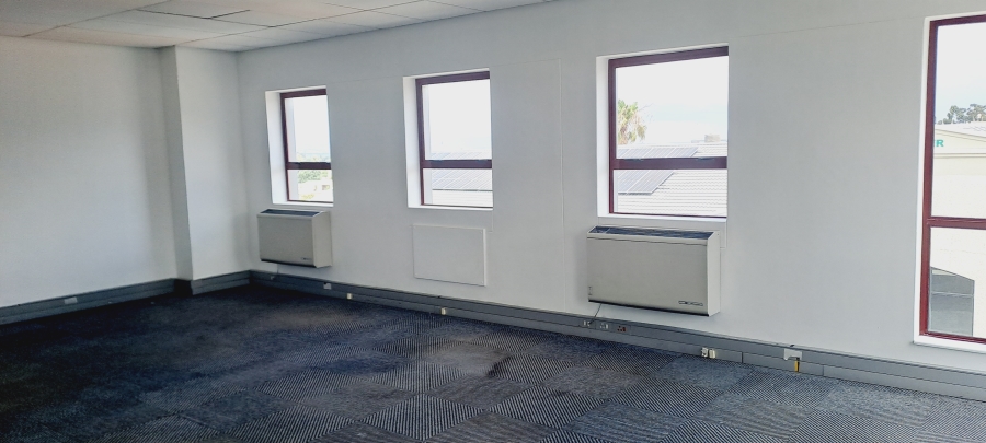 To Let commercial Property for Rent in Bo Oakdale Western Cape